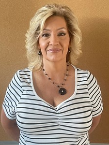 Lisa Taylor 